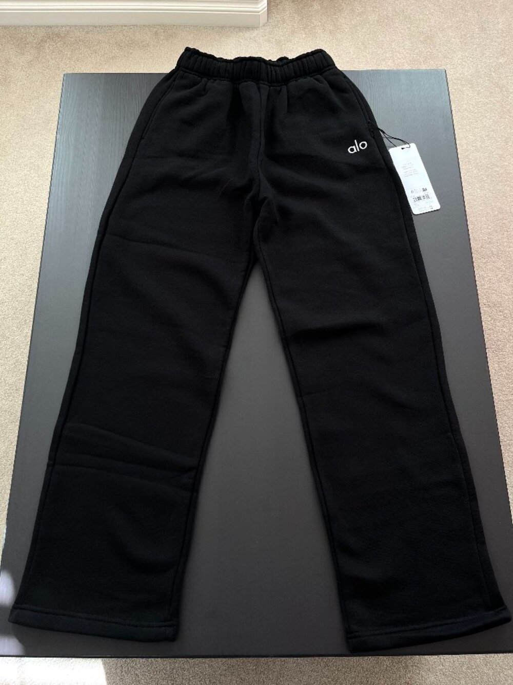 ALO Yoga Accolade Straight Leg Black Sweatpants U5012RG Size XS